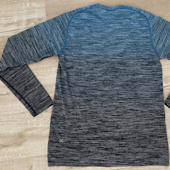 Lululemon Vent Tech Ombre Shirt - Picture 12 of 16